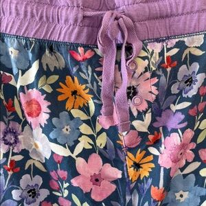 Little Sleepies Floral Womens joggers XXL, like new